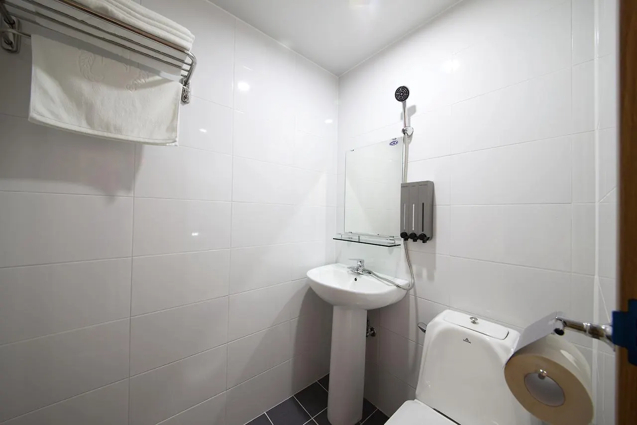 Cioharu Guesthouse Gwanganri Busan 3*,