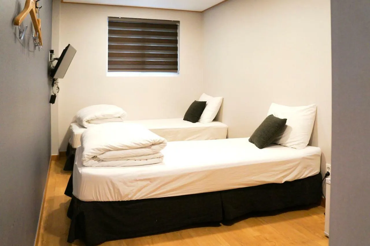 Cioharu Guesthouse Gwanganri Busan