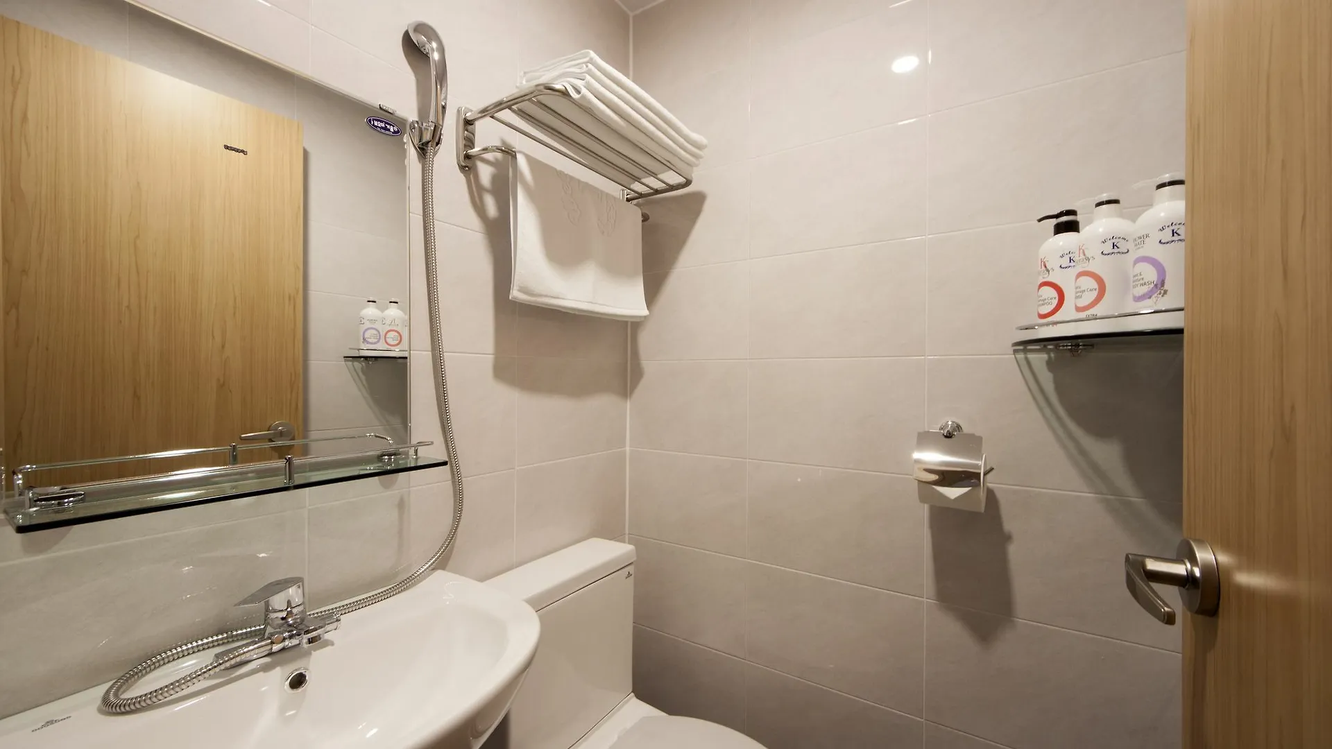 Cioharu Guesthouse Gwanganri Busan 3*,  Sydkorea